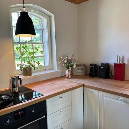 Tatil Evi Charming By Forest & On Tasinge